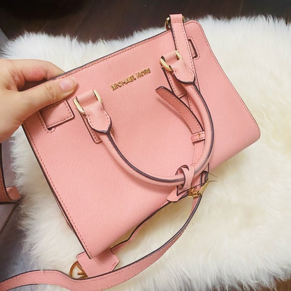 MK bag, classic style. Used but in good condition - Picture 2 of 3